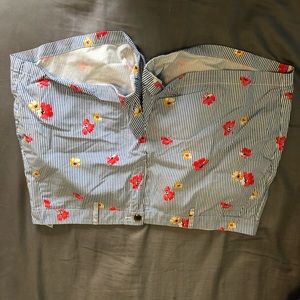 Old navy floral and striped shorts size 18